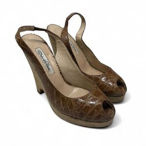 Oscar De La Renta Genuine Beige Camel Alligator Peep Toe Platform Wedge Sandals